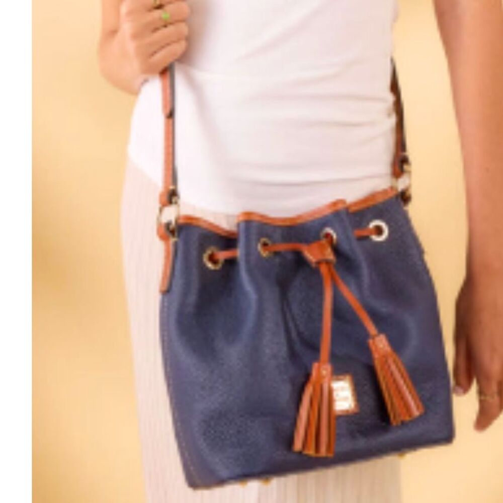 Dooney & Bourke Adjustable Kendall Crossbody/Shou… - image 2